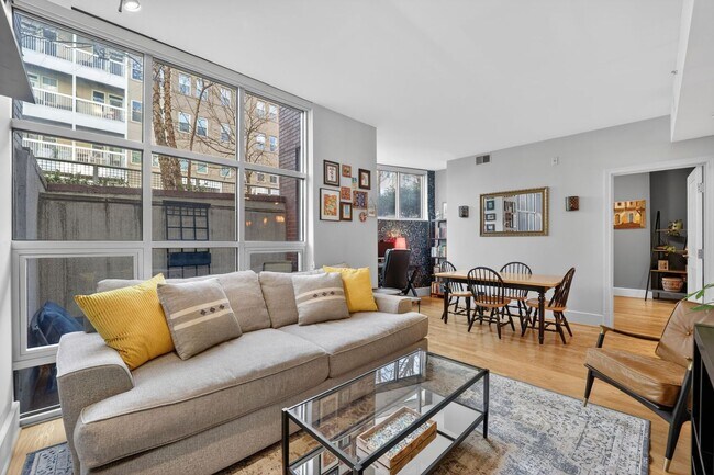 Building Photo - Spacious & Modern 1br Steps on U St Corridor!