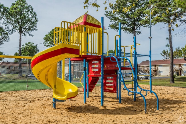 Photo - Emerald Ridge-New