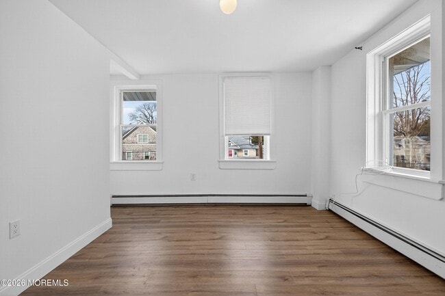 Photo - 472 Broadway Unit 4