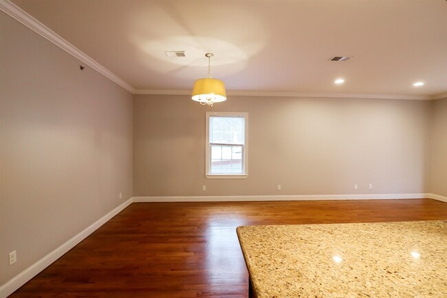 Photo - 22 W 19th St Unit 2