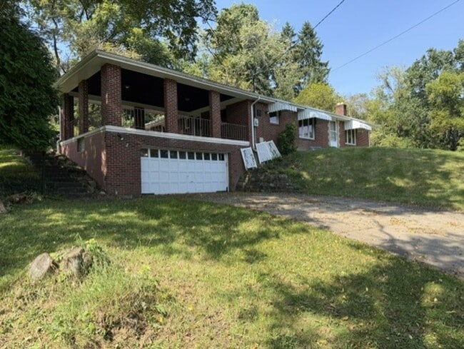 Photo - 123 Hidden Valley Rd