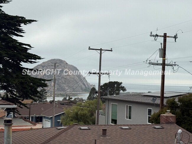 Photo - AVAILABLE NOW - 2 Bed/ 2 Bath Morro Bay Unit with views