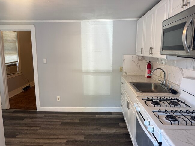 Building Photo - 324 Granite St Unit C