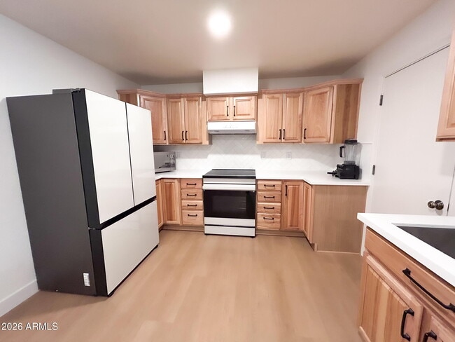 Photo - 1126 W Oxford Dr