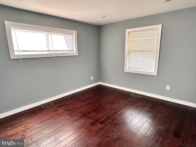 Photo - 6406 Wilcox Ct