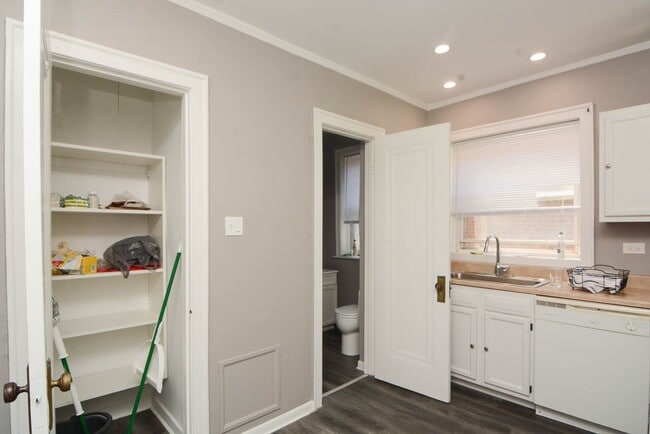 Photo - 5516 N Kenmore Ave Unidad 104