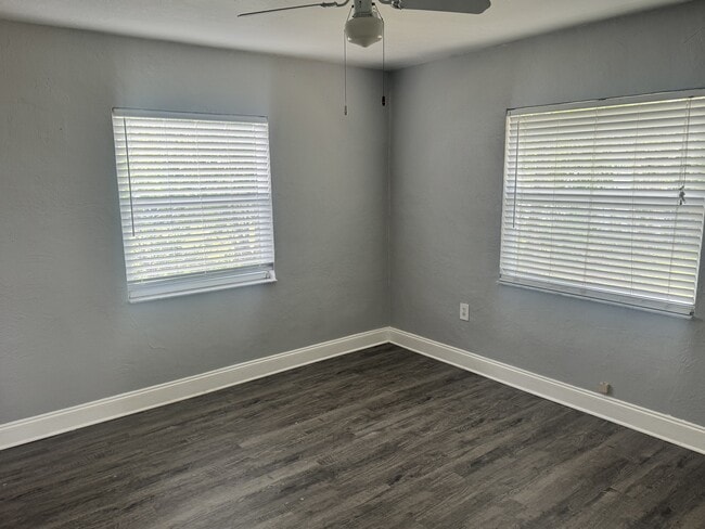 Photo - 1022 W Alfred St