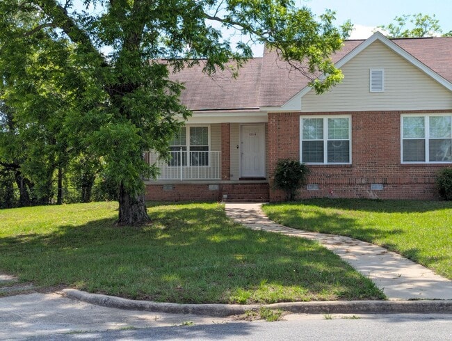 Photo - 1304 Montego Ct Casa