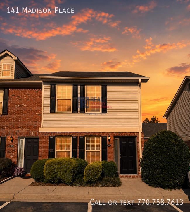 Photo - 141 Madison Pl