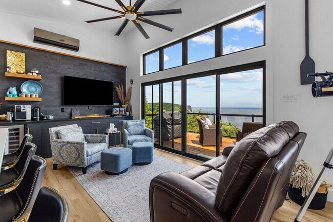 Photo - 54 Old Flatrock Rd Unité SI FL2-ID1438838P