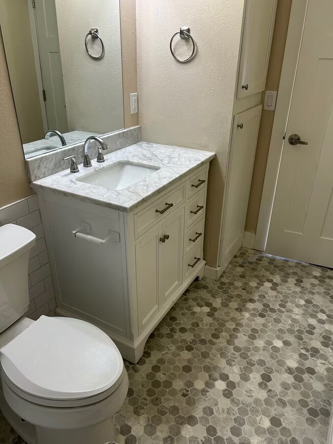 Photo - Timber Lane Apartments