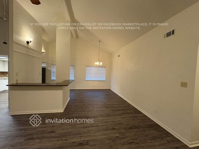 Photo - 1613 Cantrell Blvd