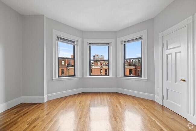 Building Photo - 907 Boylston St Rental