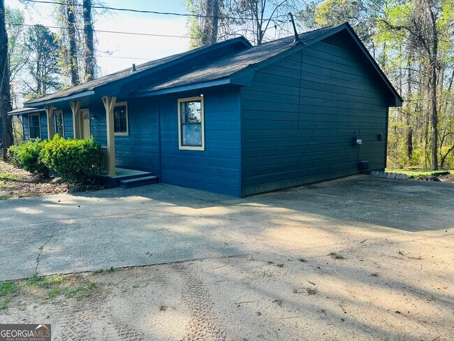 Photo - 6165 Radford Dr