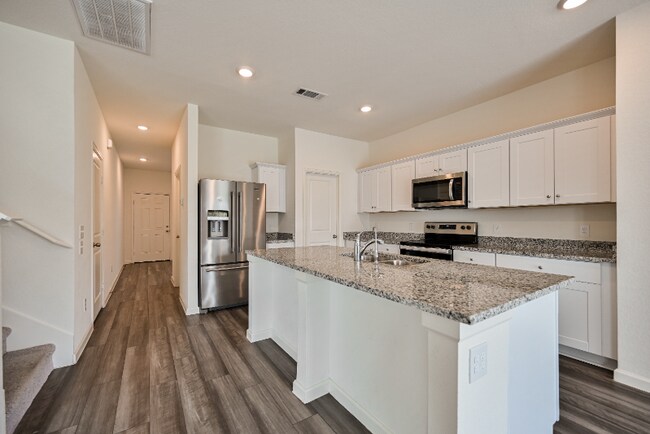 Photo - 13530 Kinsman Road