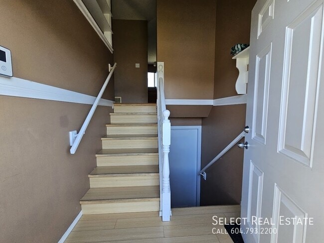 Photo - 9002 Ashwell Rd