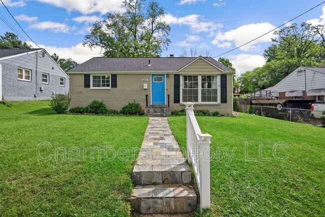 Building Photo - 12837 Flack St Rental