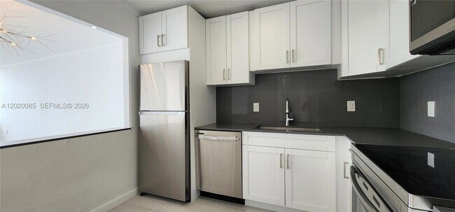 Photo - 1200 NE Miami Gardens Dr Unit 1005W