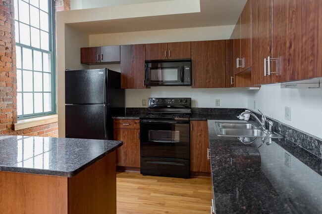 Photo - 6200 2nd Ave Unidad 206