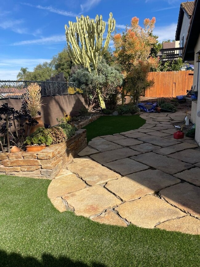 Photo - 2 bed 2 bath single family residence. AVAILABLE 5/16