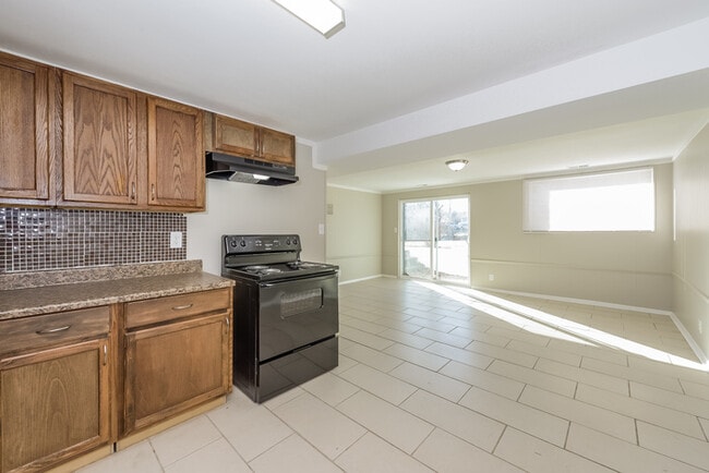 Photo - 8413 E 93rd St