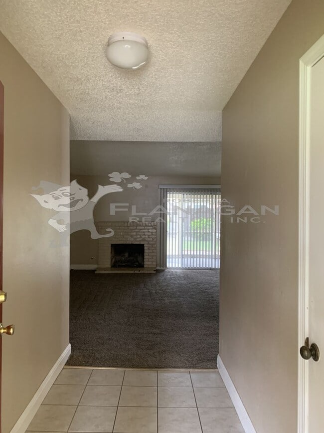 Photo - 3 Bedroom/ 2 Bathroom home
