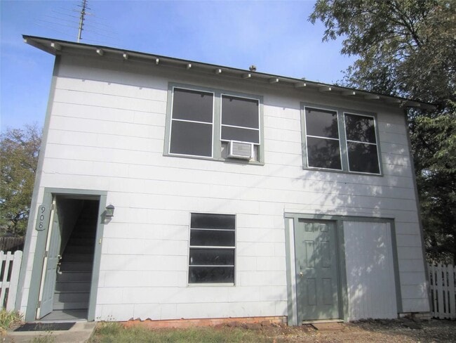 Building Photo - 1227 Peak St Unit 908 Greenlee St.