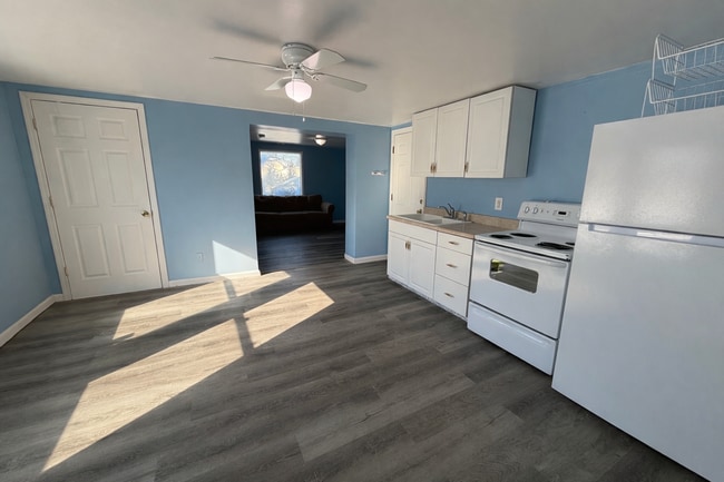 Photo - 145 Harris St Unit 145