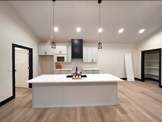 Photo - 718 Ringold St