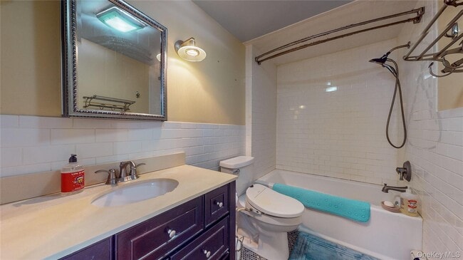 Photo - 712 Parsonage St Unit 2