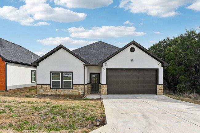 Spacious Custom New Build- 4 Bed 2 Bath Ho... - Spacious Custom New Build- 4 Bed 2 Bath Ho... House