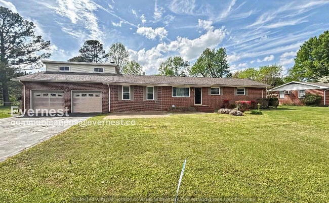 Building Photo - 331 Serena Dr