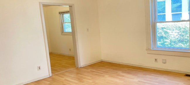 Photo - 201 E Caldwell Ave