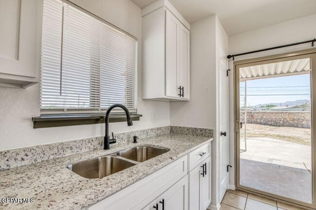 Photo - 5700 Edinburg Dr