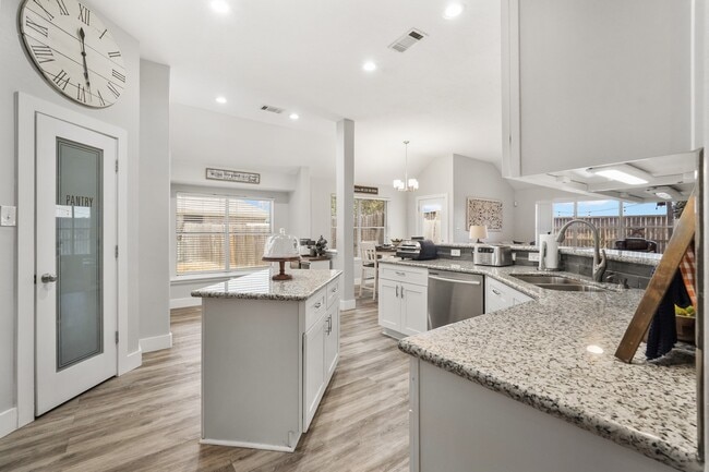 Photo - 6707 Oakbranch Manor Ln