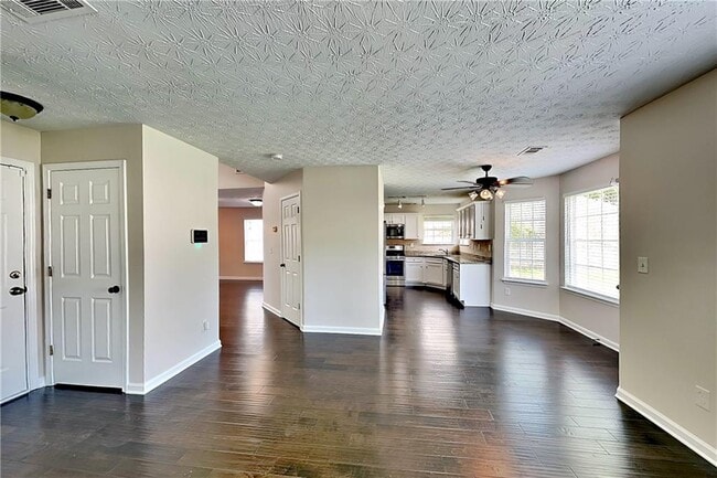 34 Belmont Park Dr