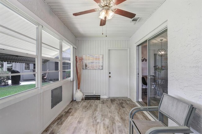 Photo - 2210 Greenhaven Dr Unidad 375