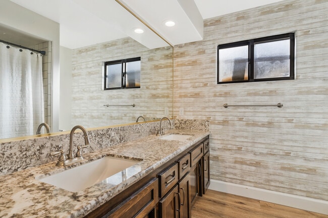 Photo - 5106 Glacier Canyon Ct