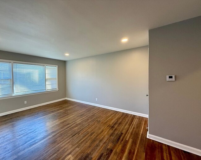 Photo - Freshly Renovated 2 Bedroom