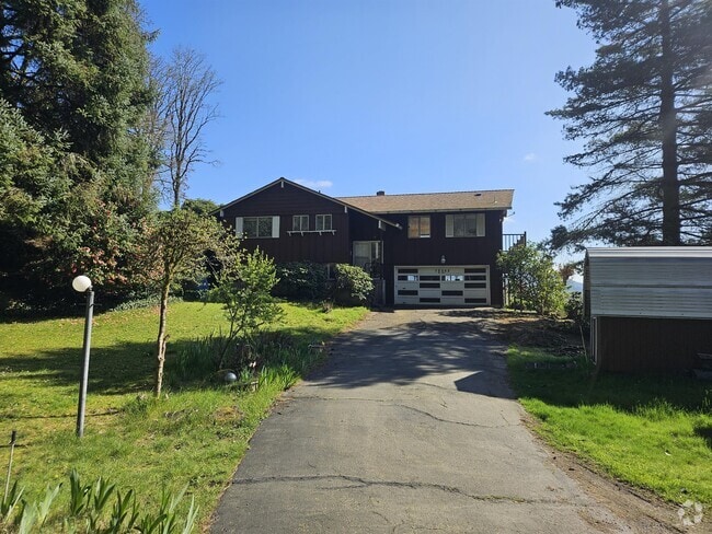 Building Photo - 72562 Ivy Ln Rental