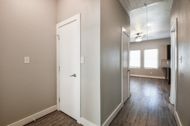 Photo - 3249 Dixie Dr Unit B