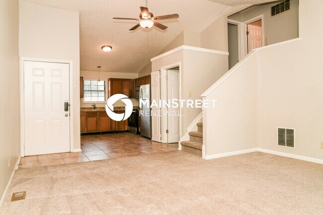 Photo - 3 Bedroom Pet-Friendly Home in Indianapolis, IN with Main Street Renewal