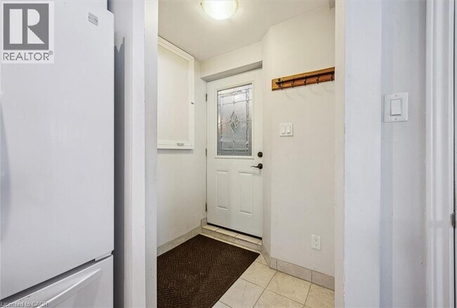 Photo - 306 Shelley Dr