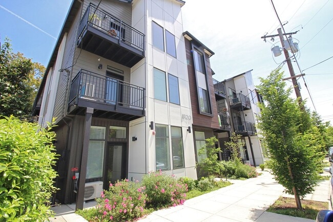Photo - 1111 SE Tenino St Apartment Unit 8120 - 212