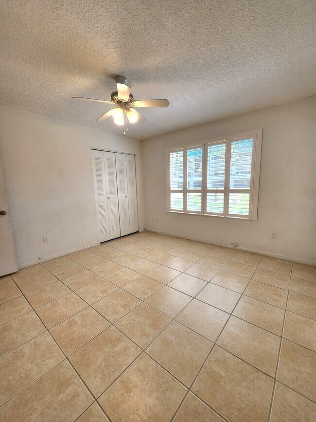 Photo - 5590 NW 61st St Unit 808