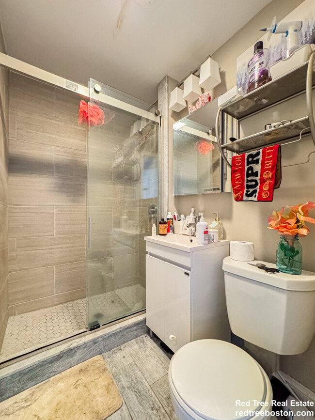 Photo - 19 Town Hill St Unit 2