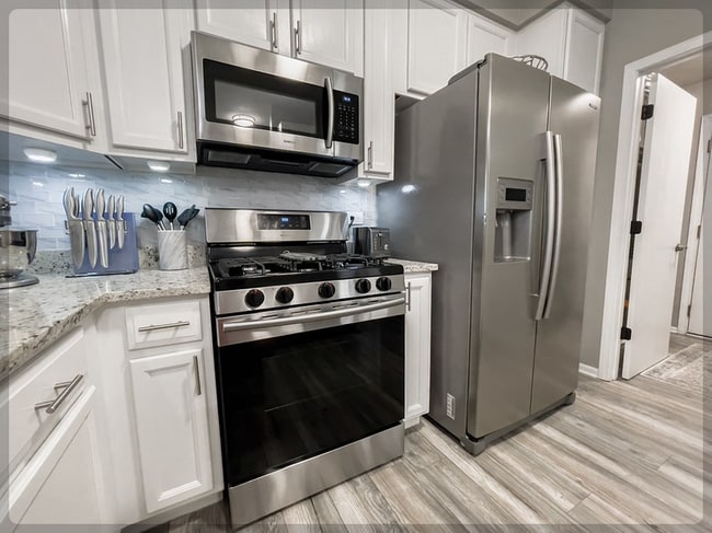 Photo - 244 S Oak Creek Ln