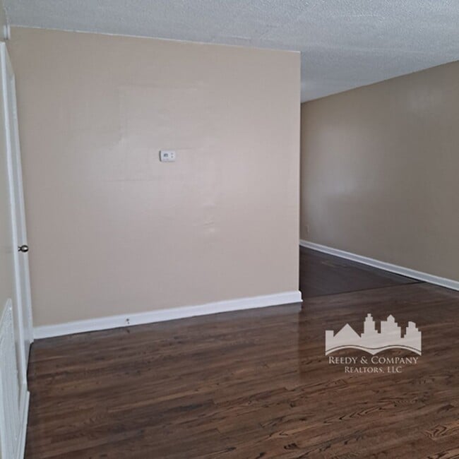 Photo - 1742 Brown Ave