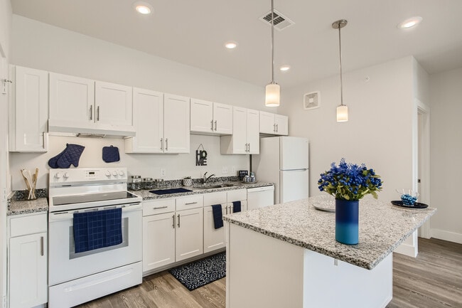 Photo - Bluebonnet Ridge