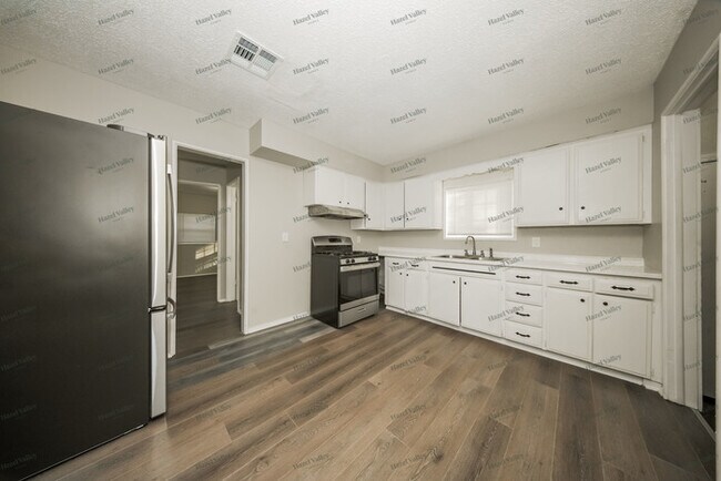 Photo - 3316 SW 51st St